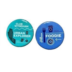 Club Wyndham Urban Explorer and Foodie Pins Set of 2 New